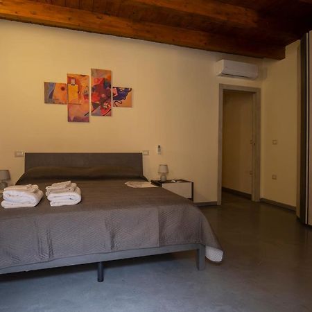 Via Cavour 19, Appartamento Del Conte Iglesias Εξωτερικό φωτογραφία