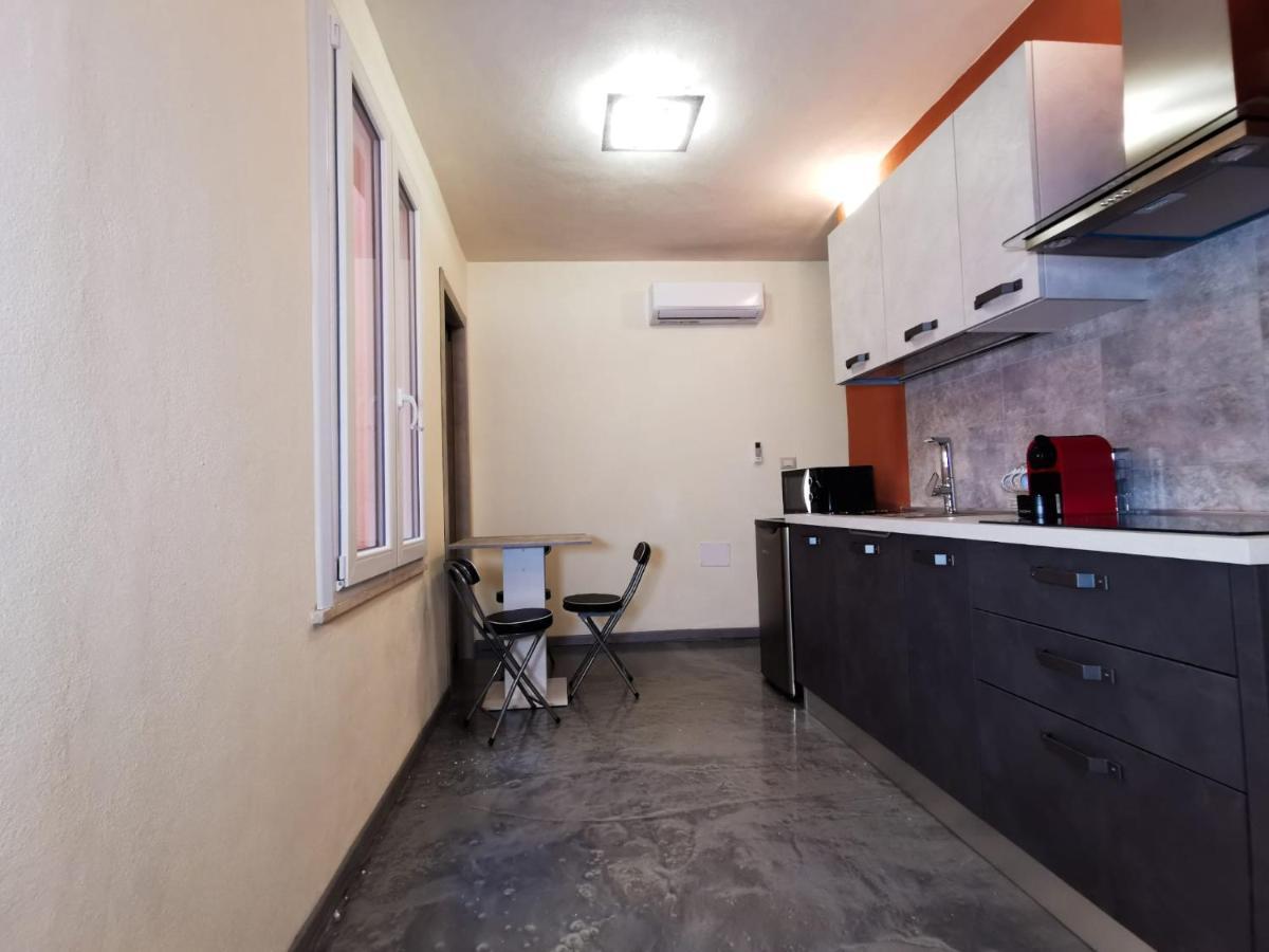 Via Cavour 19, Appartamento Del Conte Iglesias Εξωτερικό φωτογραφία
