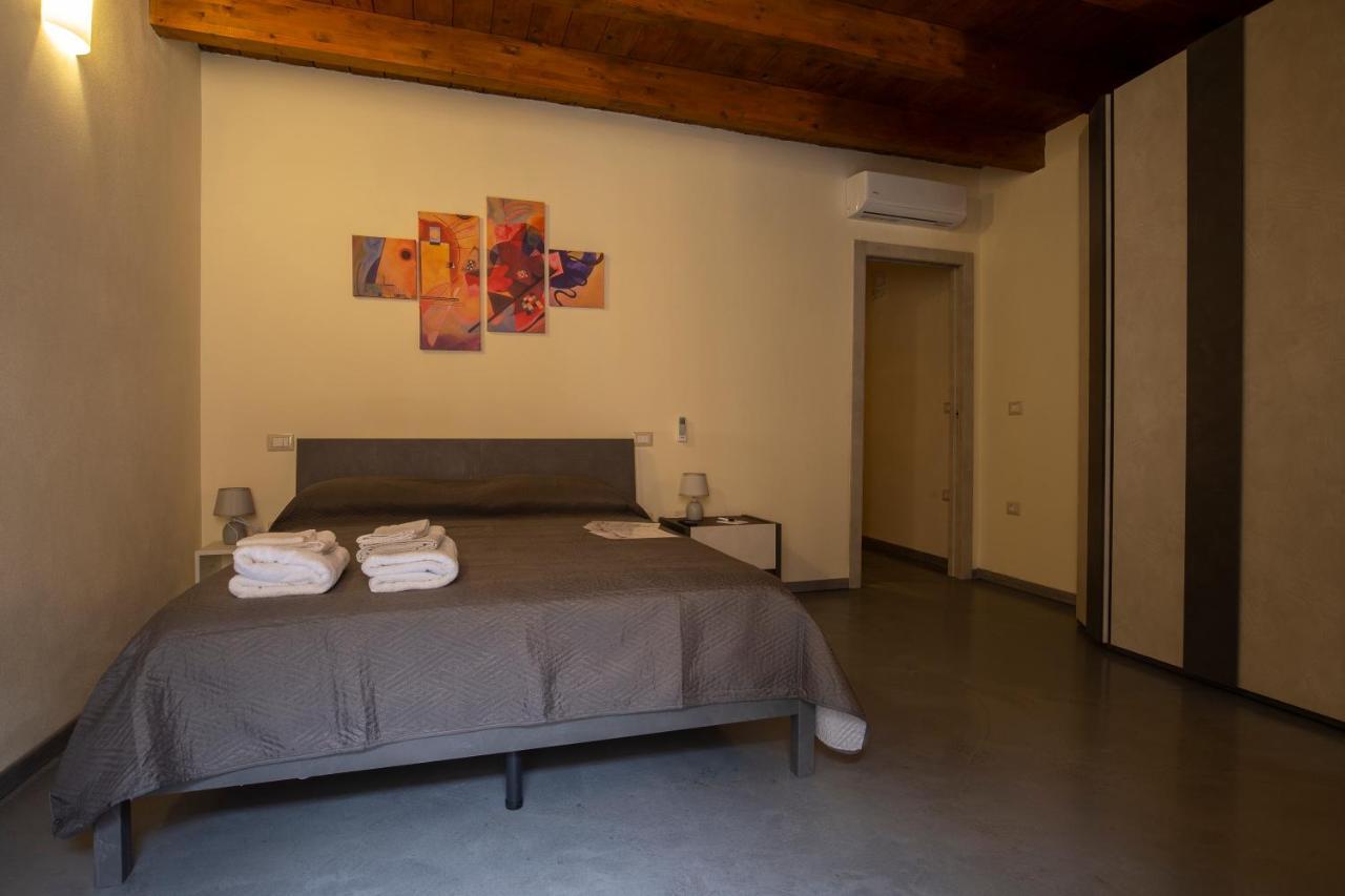 Via Cavour 19, Appartamento Del Conte Iglesias Εξωτερικό φωτογραφία